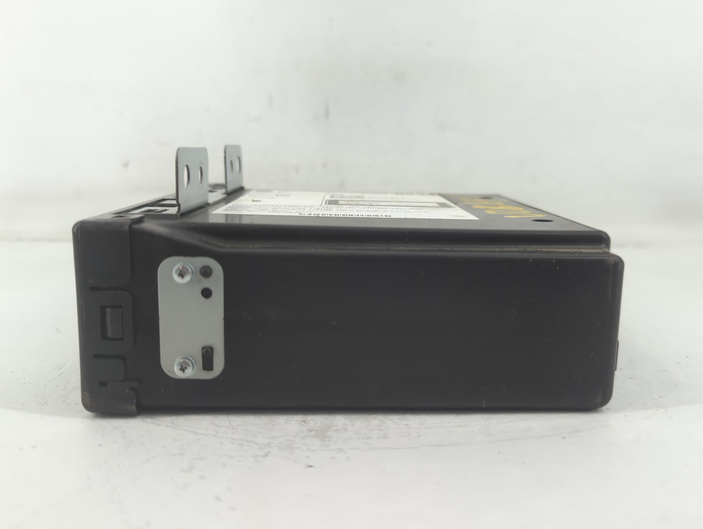 2016-2016 Buick Envision Am Fm Cd Player Radio Receiver - Oemusedautoparts1.com