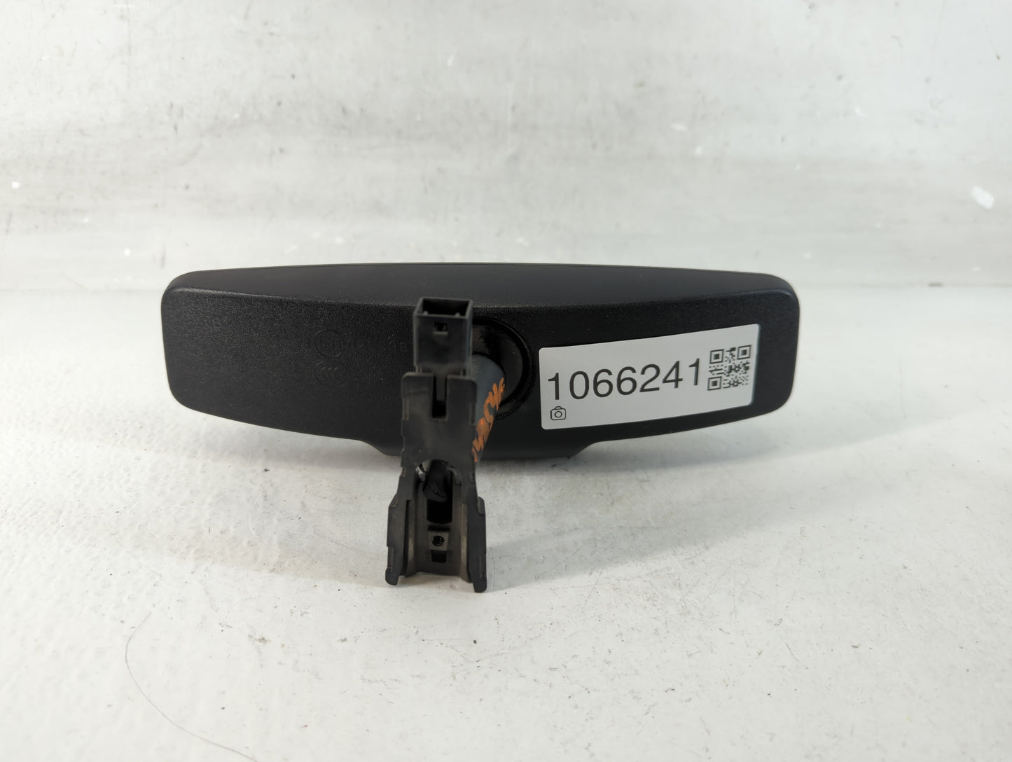 2010-2016 Buick Lacrosse Interior Rear View Mirror Replacement OEM P/N:E11026538 Fits OEM Used Auto Parts - Oemusedautoparts