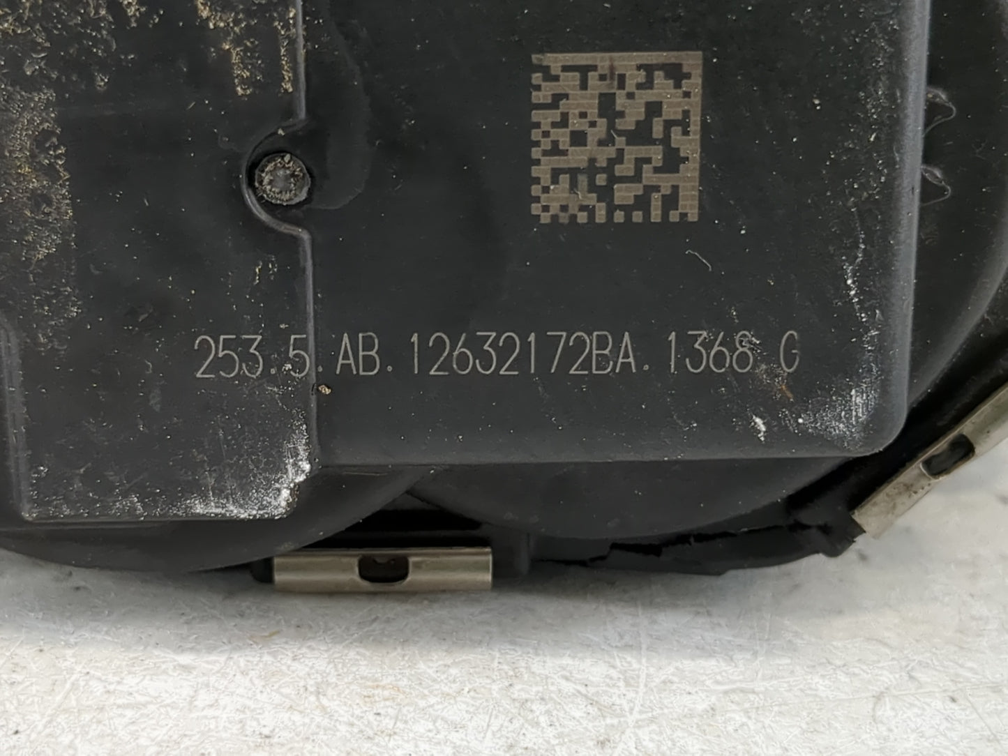 2012-2016 Buick Lacrosse Throttle Body P/N:12632172BA Fits Fits 2012 2013 2014 2015 2016 2017 2018 2019 2020 2021 2022 OEM U