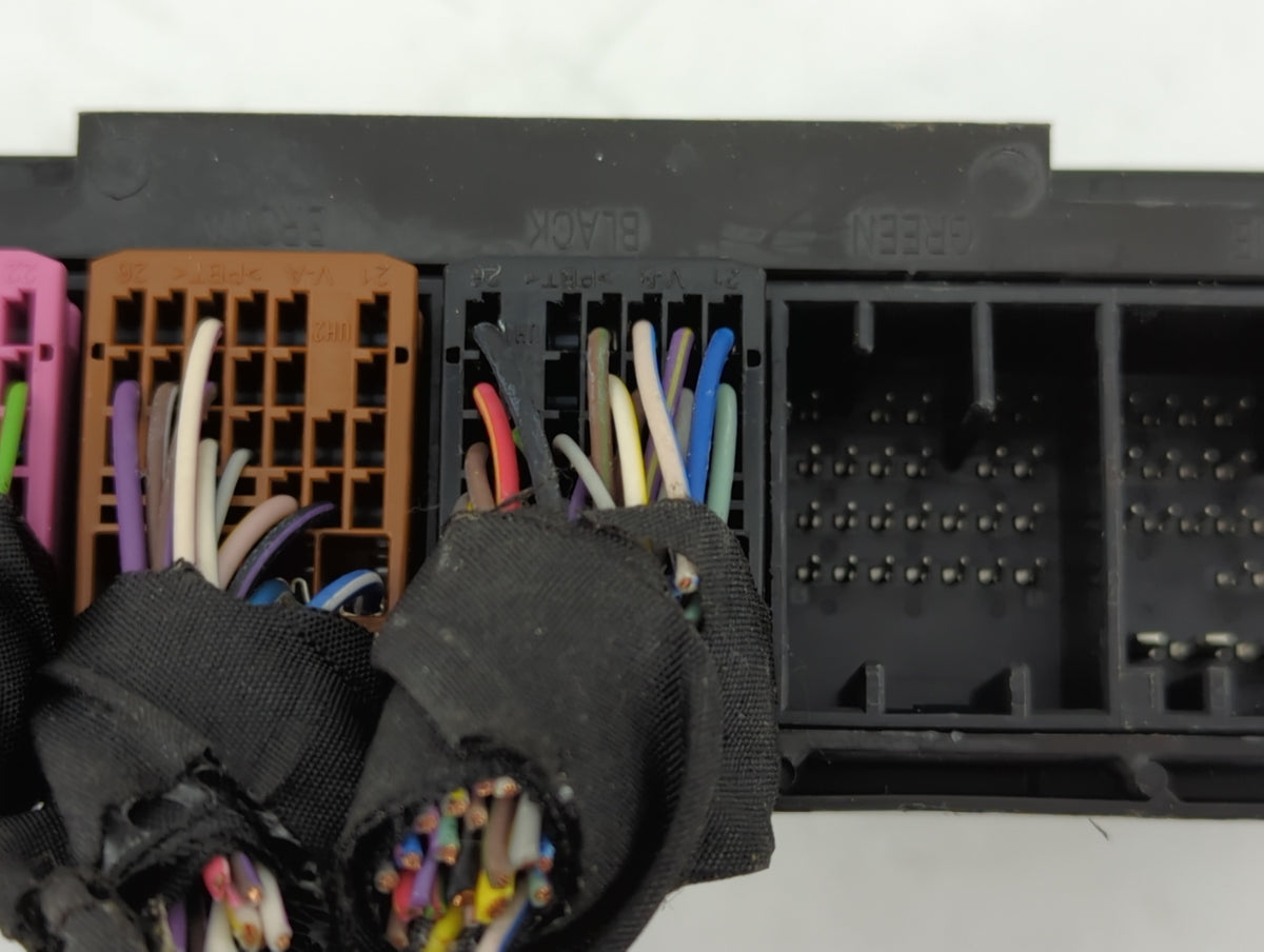 2014-2016 Buick Lacrosse Body Control Module Bcm Inner Cabin Fuse Box 1141095 - Oemusedautoparts1.com