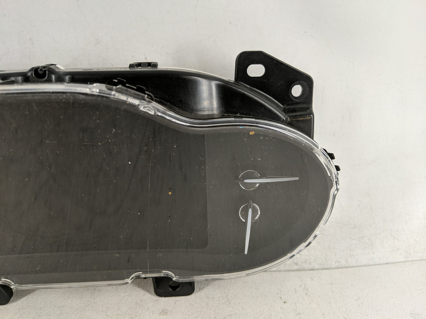 2016 Buick Lacrosse Instrument Cluster Speedometer Gauges P/N:26684829 Fits OEM Used Auto Parts - Oemusedautoparts1.com