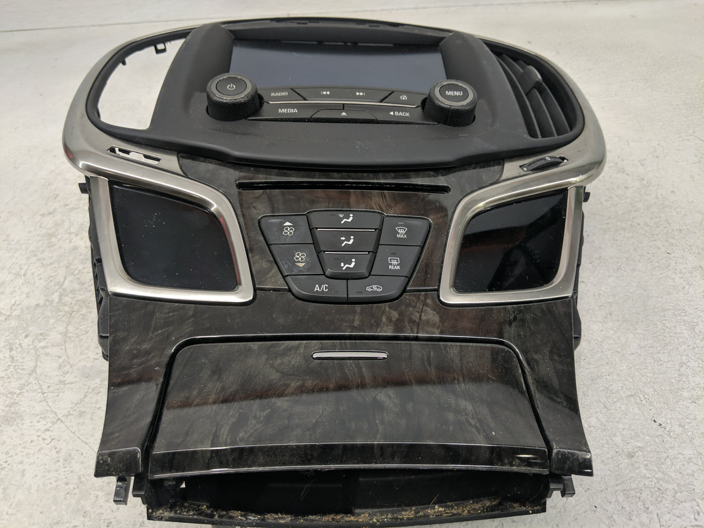 2014-2016 Buick Lacrosse Radio Control Panel 1255260 - Oemusedautoparts1.com