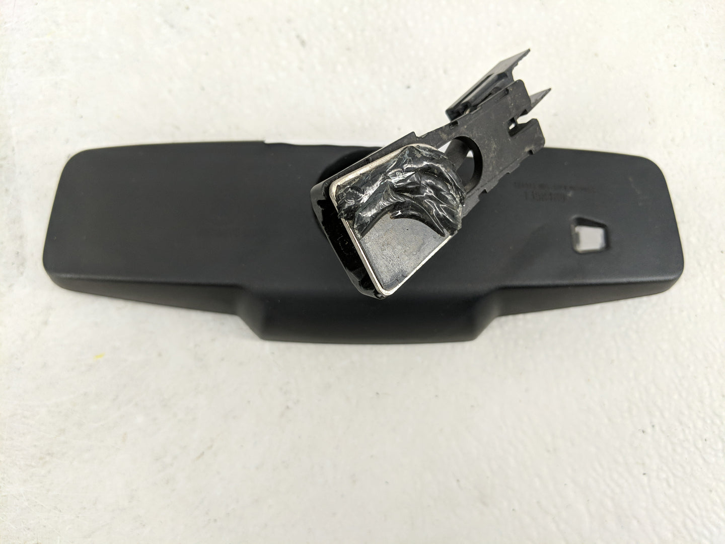 2010-2016 Buick Lacrosse Interior Rear View Mirror Replacement OEM P/N:E11026538 Fits OEM Used Auto Parts - Oemusedautoparts