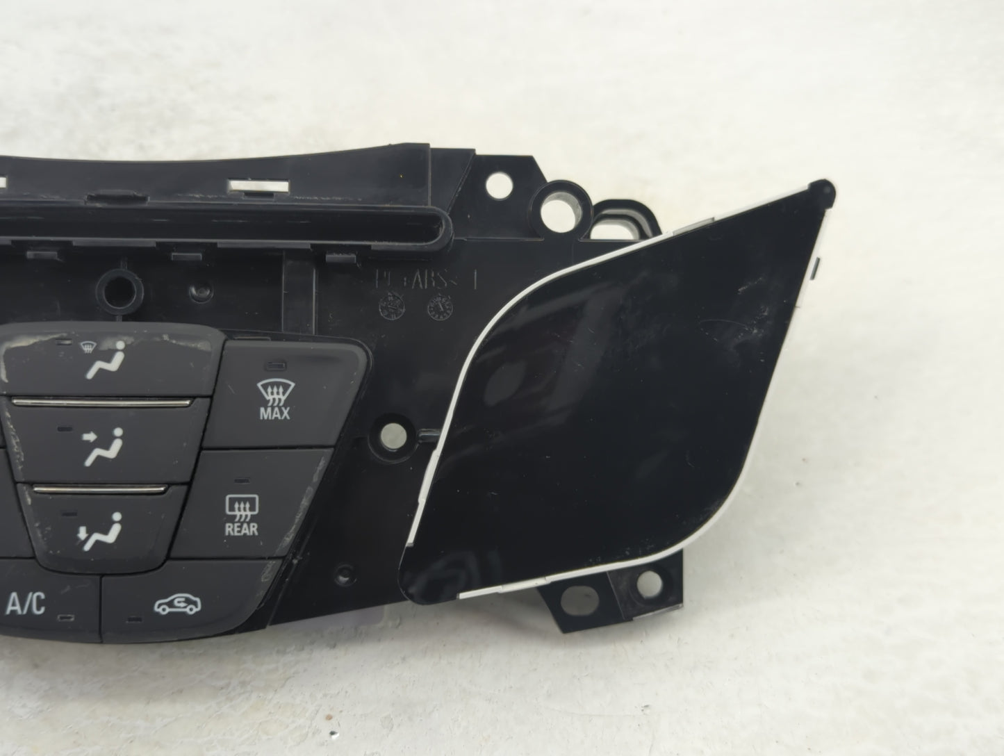 2014-2016 Buick Lacrosse Climate Control Module Temperature AC/Heater Replacement P/N:26679453 Fits Fits 2014 2015 2016 OEM 