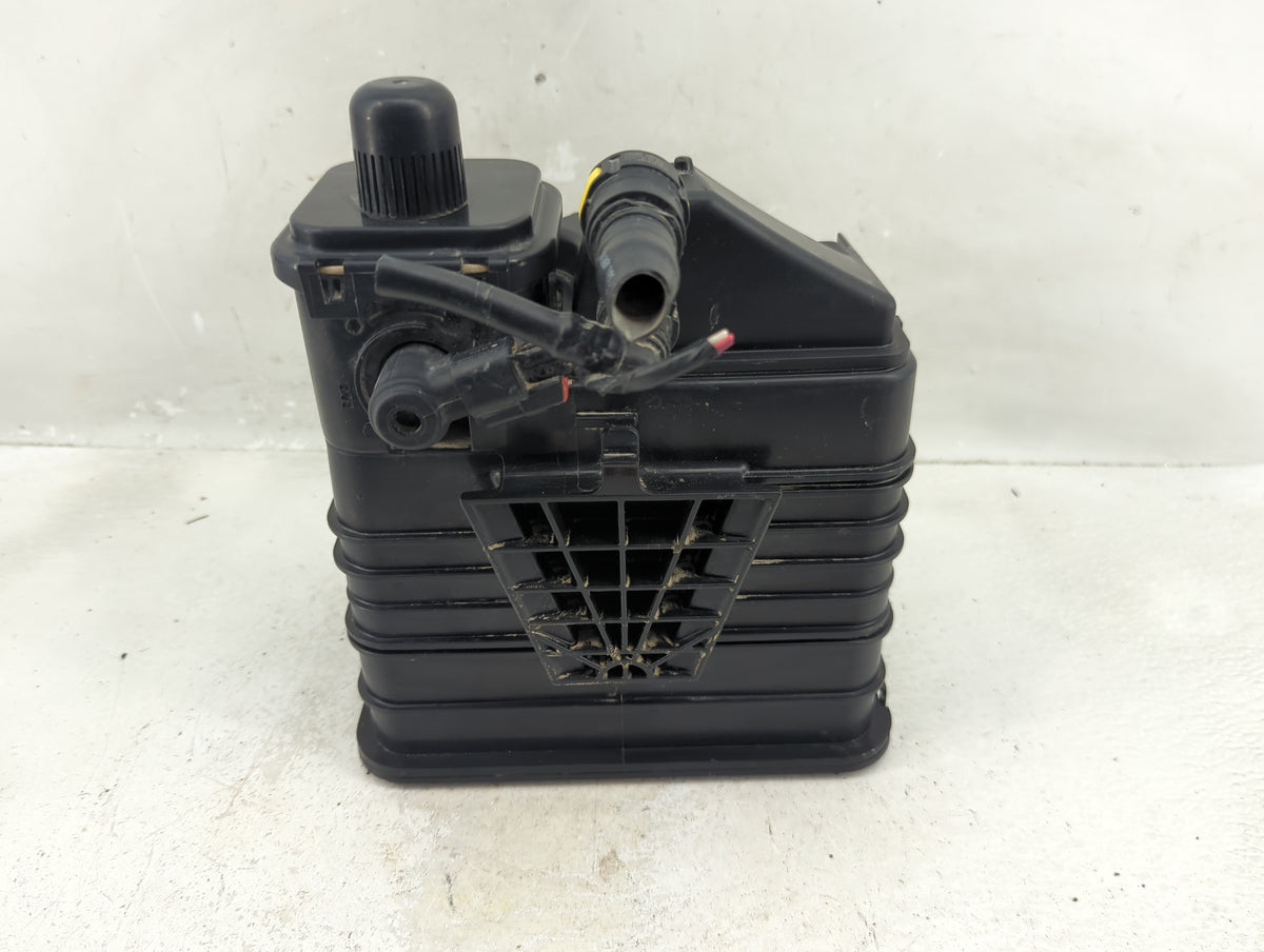 2016 Buick Lacrosse Fuel Vapor Charcoal Canister 1356689 - Oemusedautoparts1.com