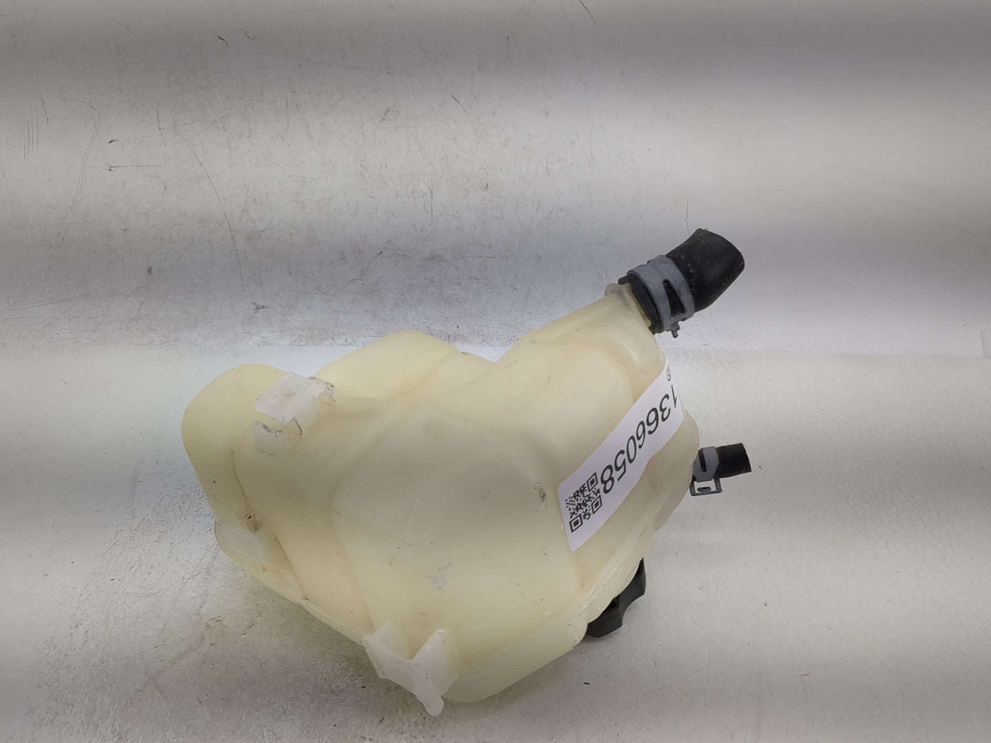 2010-2016 Buick Lacrosse Radiator Coolant Overflow Expansion Tank Bottle - Oemusedautoparts1.com