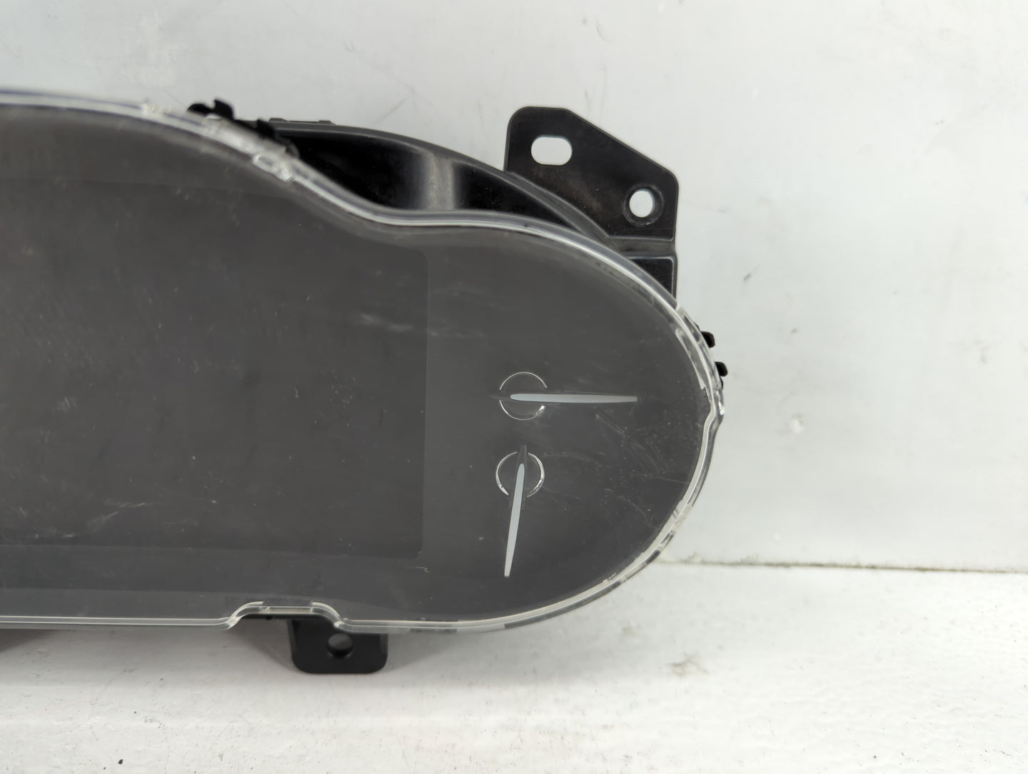 2016 Buick Lacrosse Instrument Cluster Speedometer Gauges P/N:813075439 26684829 Fits OEM Used Auto Parts - Oemusedautoparts