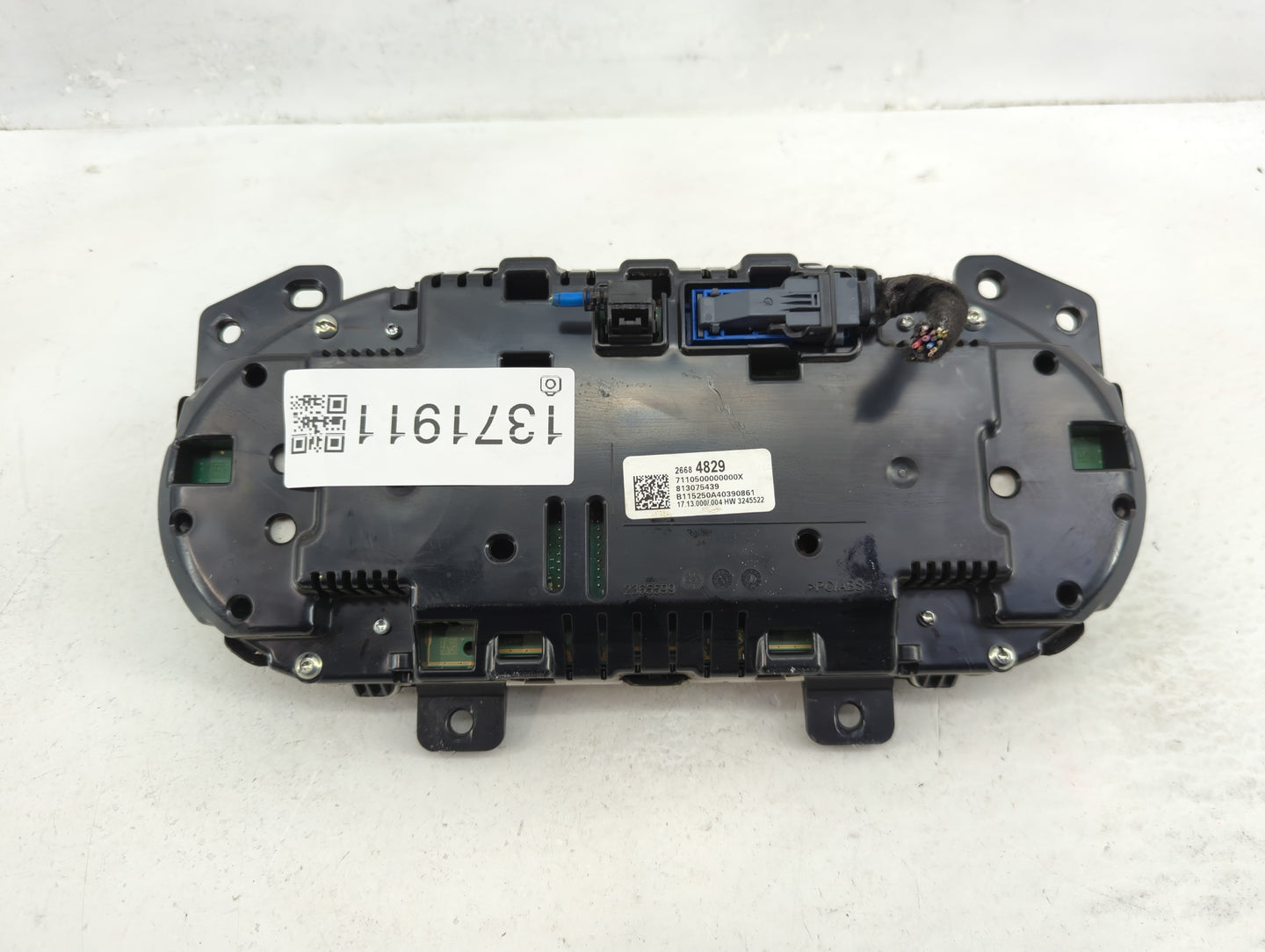 2016 Buick Lacrosse Instrument Cluster Speedometer Gauges P/N:813075439 26684829 Fits OEM Used Auto Parts - Oemusedautoparts