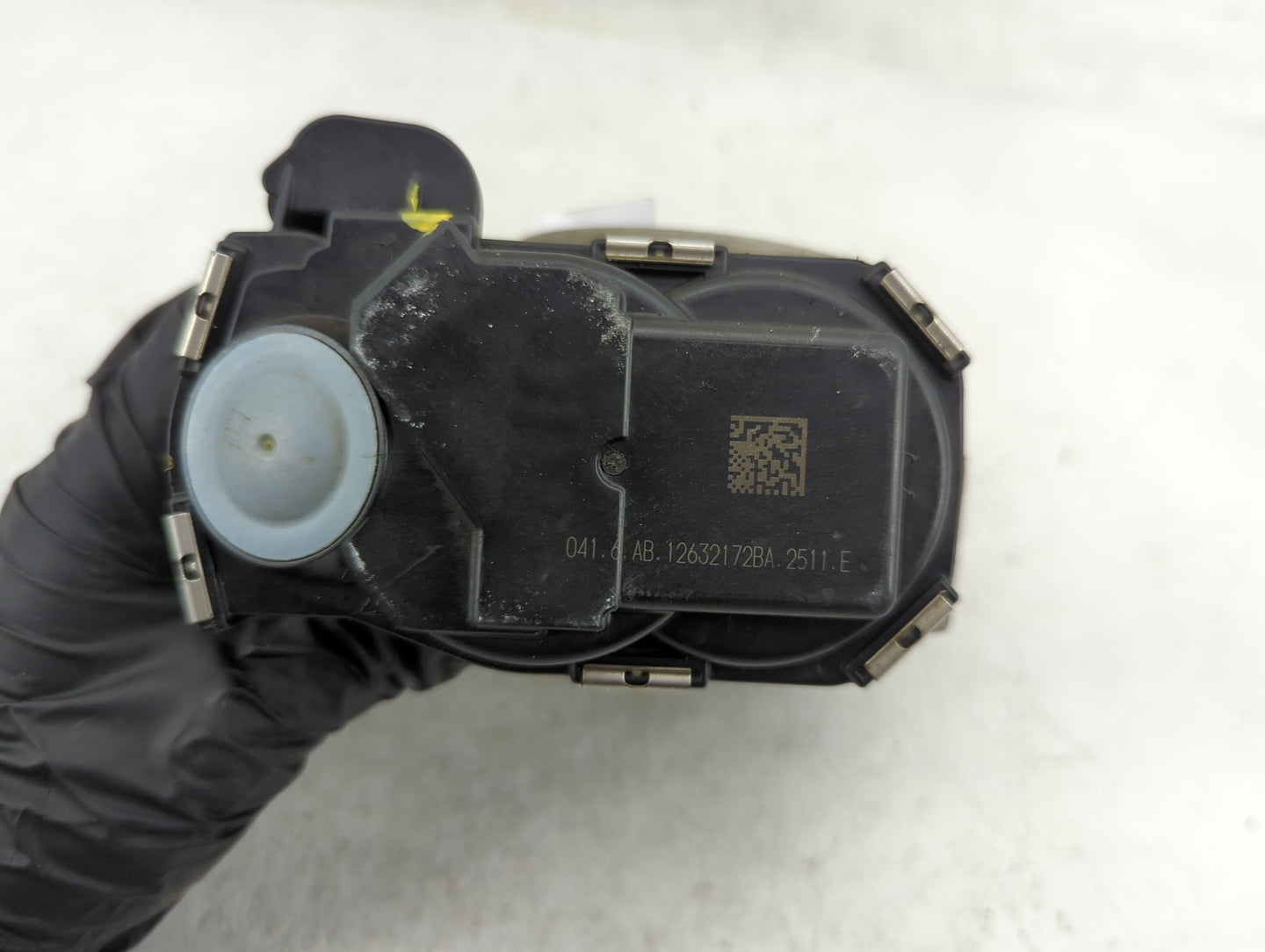 2012-2016 Buick Lacrosse Throttle Body P/N:12632172BA Fits Fits 2012 2013 2014 2015 2016 2017 2018 2019 2020 2021 2022 OEM U