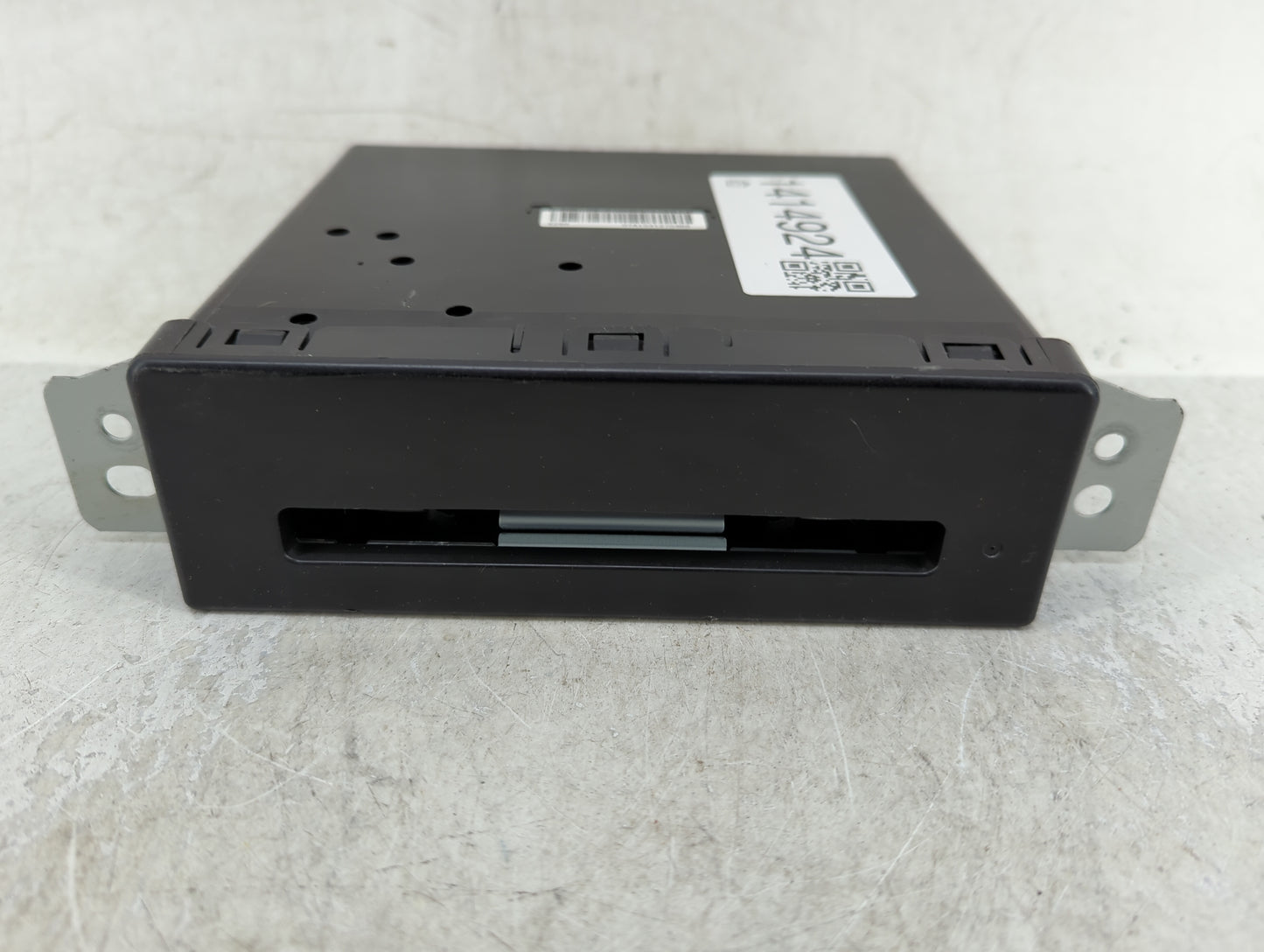 2015-2016 Buick Lacrosse Radio AM FM Cd Player Receiver Replacement P/N:13594481 Fits Fits 2015 2016 2017 2018 2019 2020 OEM