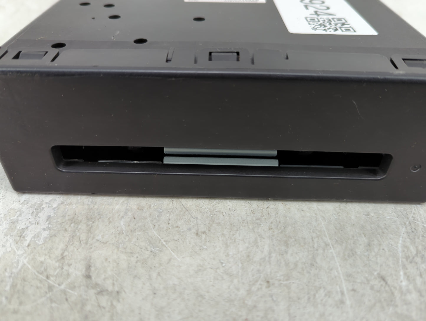 2015-2016 Buick Lacrosse Radio AM FM Cd Player Receiver Replacement P/N:13594481 Fits Fits 2015 2016 2017 2018 2019 2020 OEM