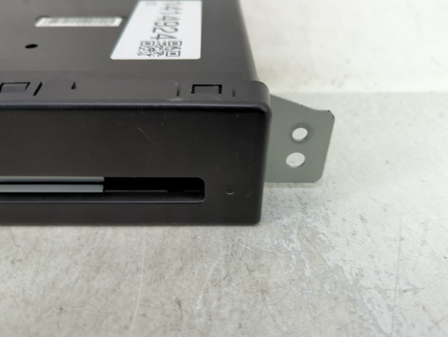 2015-2016 Buick Lacrosse Radio AM FM Cd Player Receiver Replacement P/N:13594481 Fits Fits 2015 2016 2017 2018 2019 2020 OEM