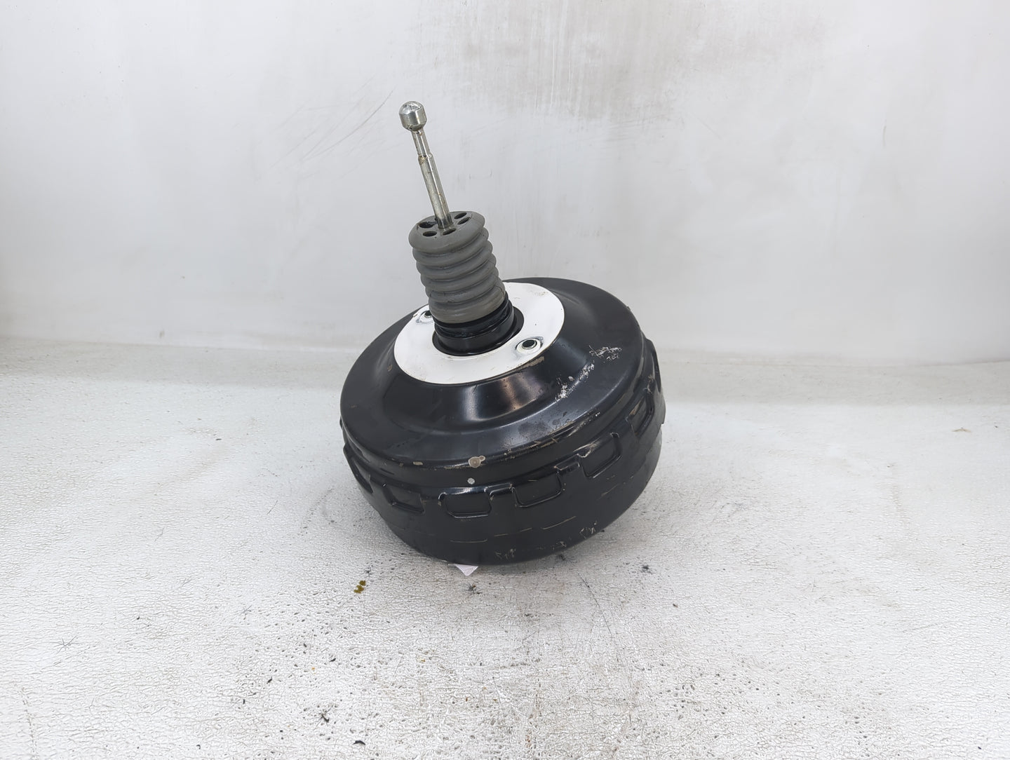 2010-2016 Buick Lacrosse Power Brake Booster Oem 1422990 - Oemusedautoparts1.com