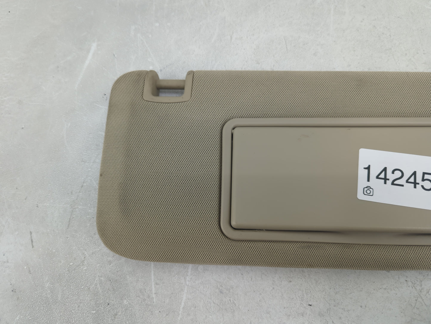 2016 Buick Lacrosse Sun Visor Shade Replacement Passenger Right Mirror Fits OEM Used Auto Parts - Oemusedautoparts1.com
