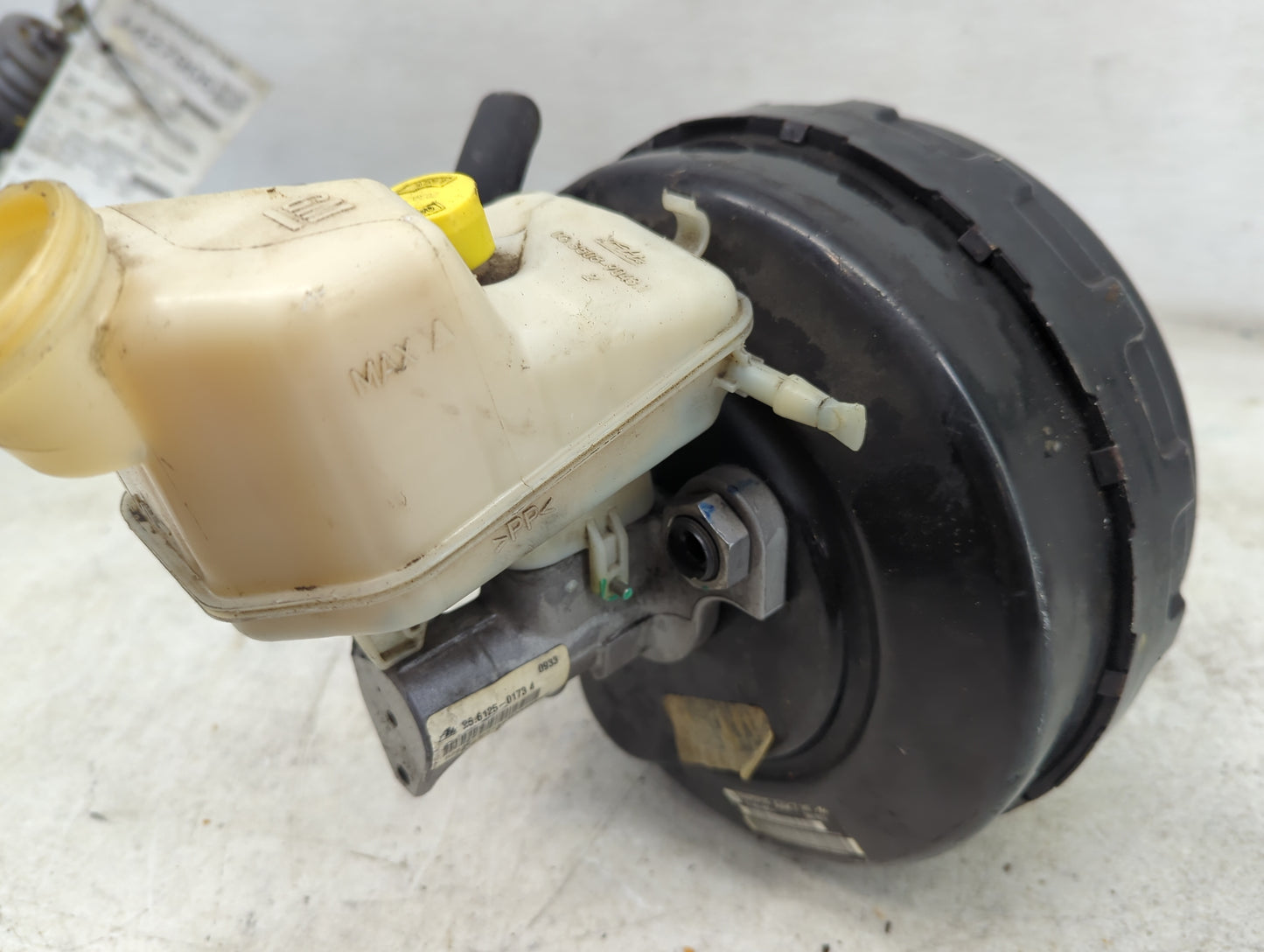 2010-2016 Buick Lacrosse Power Brake Booster Oem - Oemusedautoparts1.com