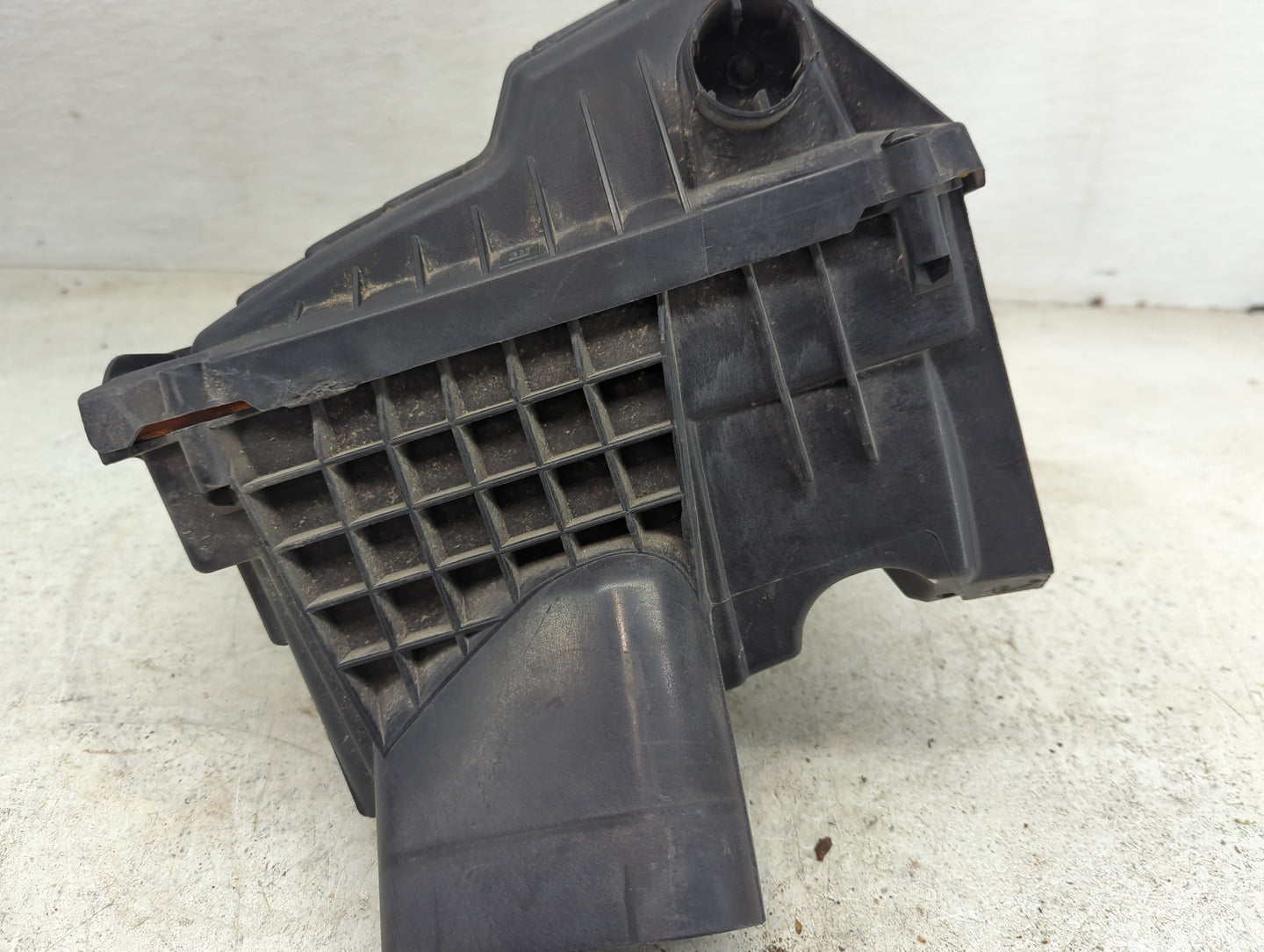 2012-2016 Buick Lacrosse Air Cleaner Intake-duct Hose Tube - Oemusedautoparts1.com
