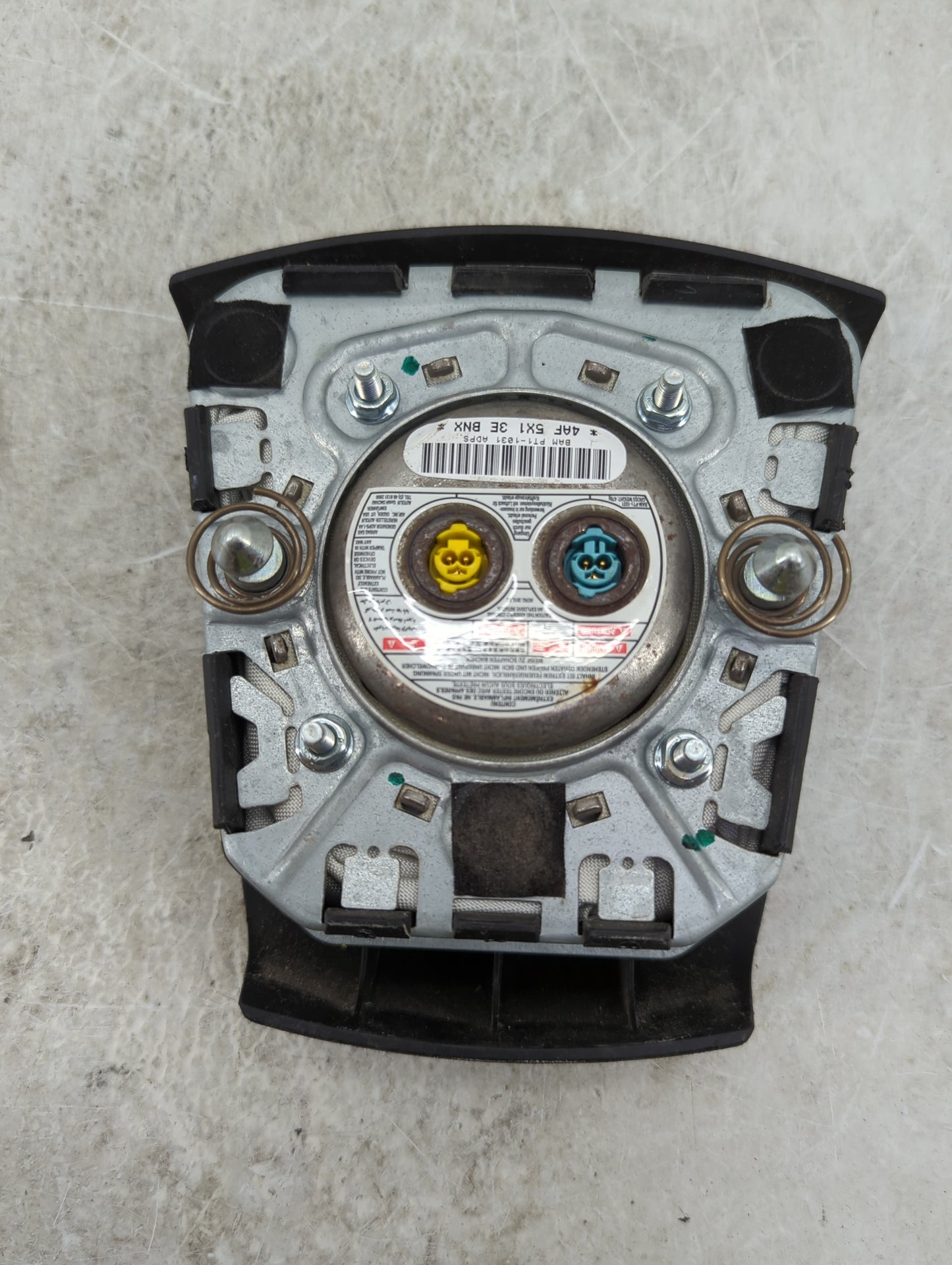 2016 Buick Lacrosse Air Bag Driver Left Steering Wheel Mounted P/N:PT1-1031 Fits OEM Used Auto Parts - Oemusedautoparts1.com