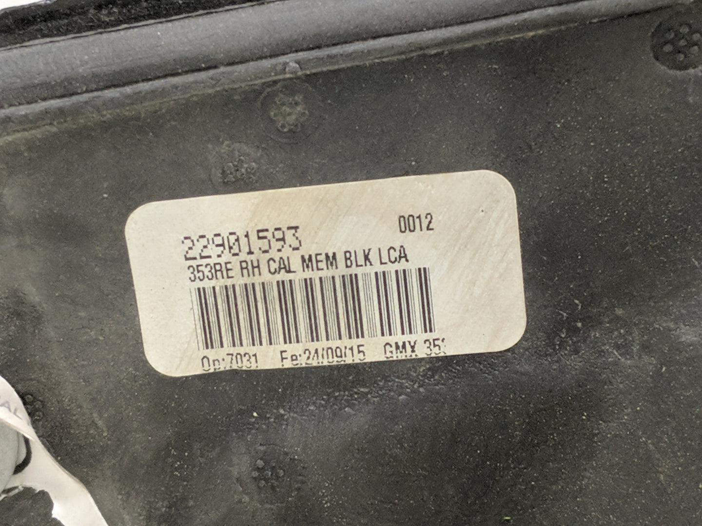 2014-2016 Buick Lacrosse Passenger Side View Mirror - Right Door Mirror OEM Used - Oemusedautoparts1.com
