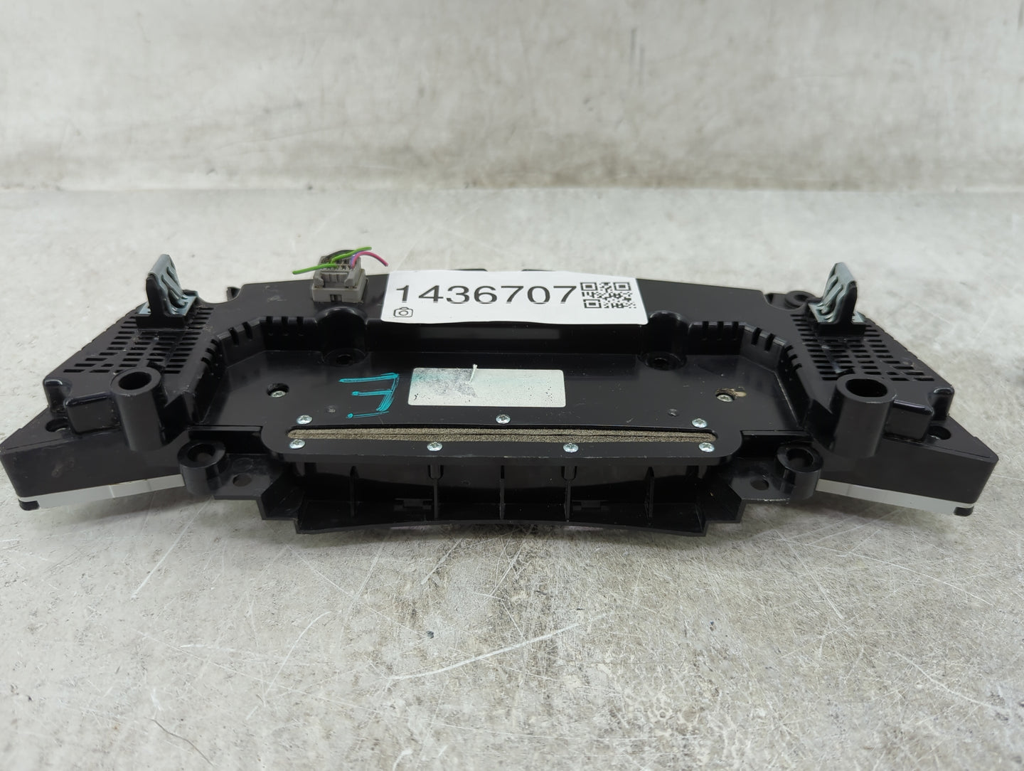 2014-2016 Buick Lacrosse Climate Control Module Temperature AC/Heater Replacement Fits Fits 2014 2015 2016 OEM Used Auto Par
