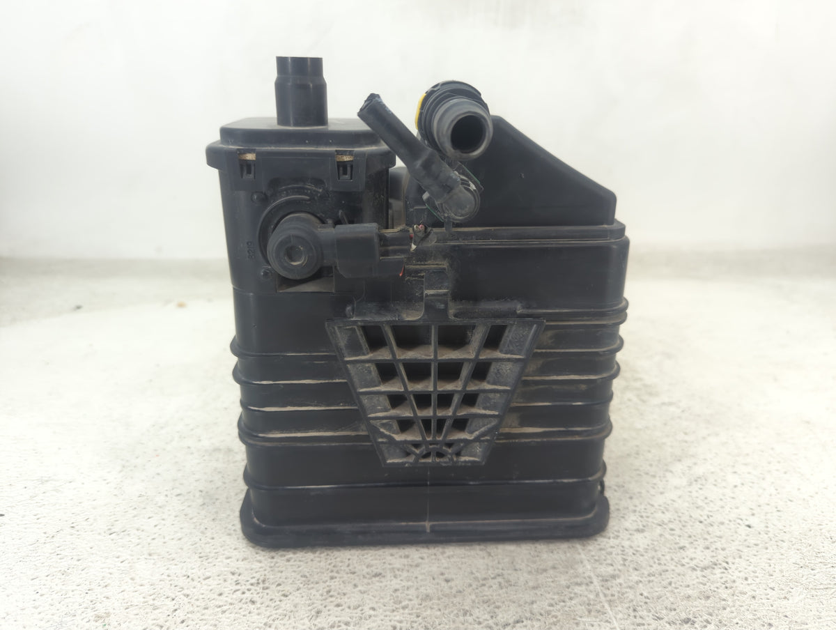2016 Buick Lacrosse Fuel Vapor Charcoal Canister 1437409 - Oemusedautoparts1.com