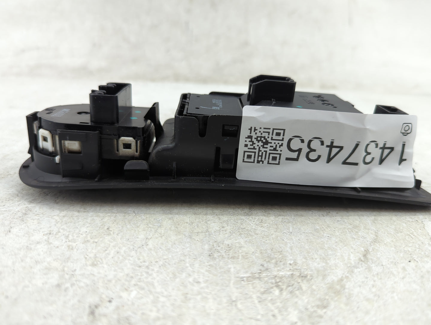 2014-2016 Buick Lacrosse Master Power Window Switch Replacement Driver Side Left P/N:90802664 Fits Fits 2014 2015 2016 OEM U