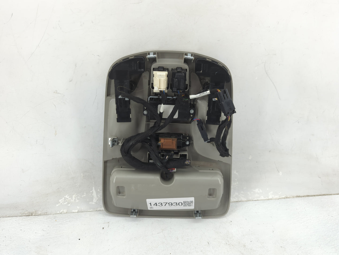 2016 Buick Lacrosse Overhead Roof Console - Oemusedautoparts1.com