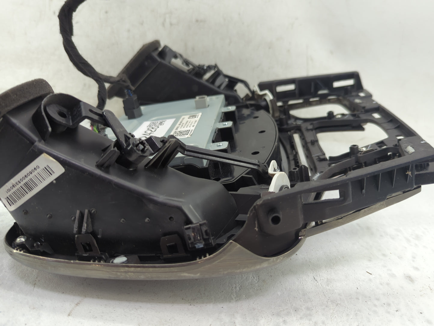 2016 Buick Lacrosse Information Display Screen - Oemusedautoparts1.com