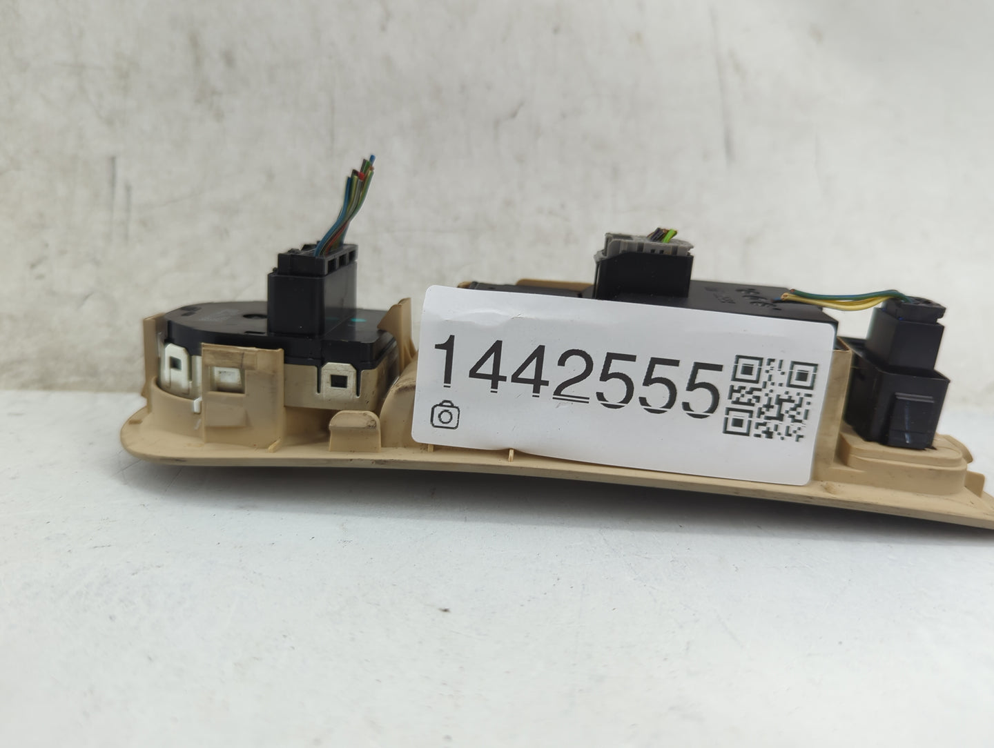 2014-2016 Buick Lacrosse Master Power Window Switch Replacement Driver Side Left P/N:26201062 Fits Fits 2014 2015 2016 OEM U