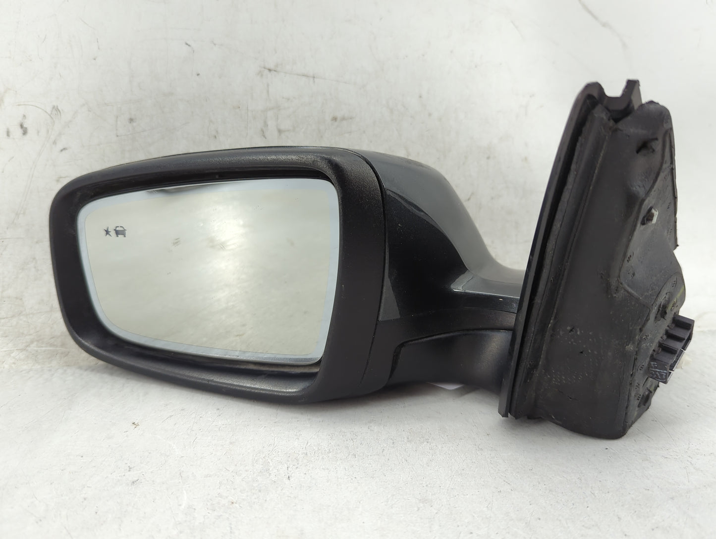 2013-2016 Buick Lacrosse Driver Side View Mirror - Left Door Mirror OEM Used - Oemusedautoparts1.com