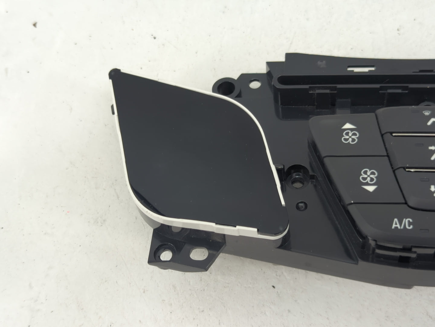 2014-2016 Buick Lacrosse Climate Control Module Temperature AC/Heater Replacement P/N:26679453 YP46-10 Fits Fits 2014 2015 2