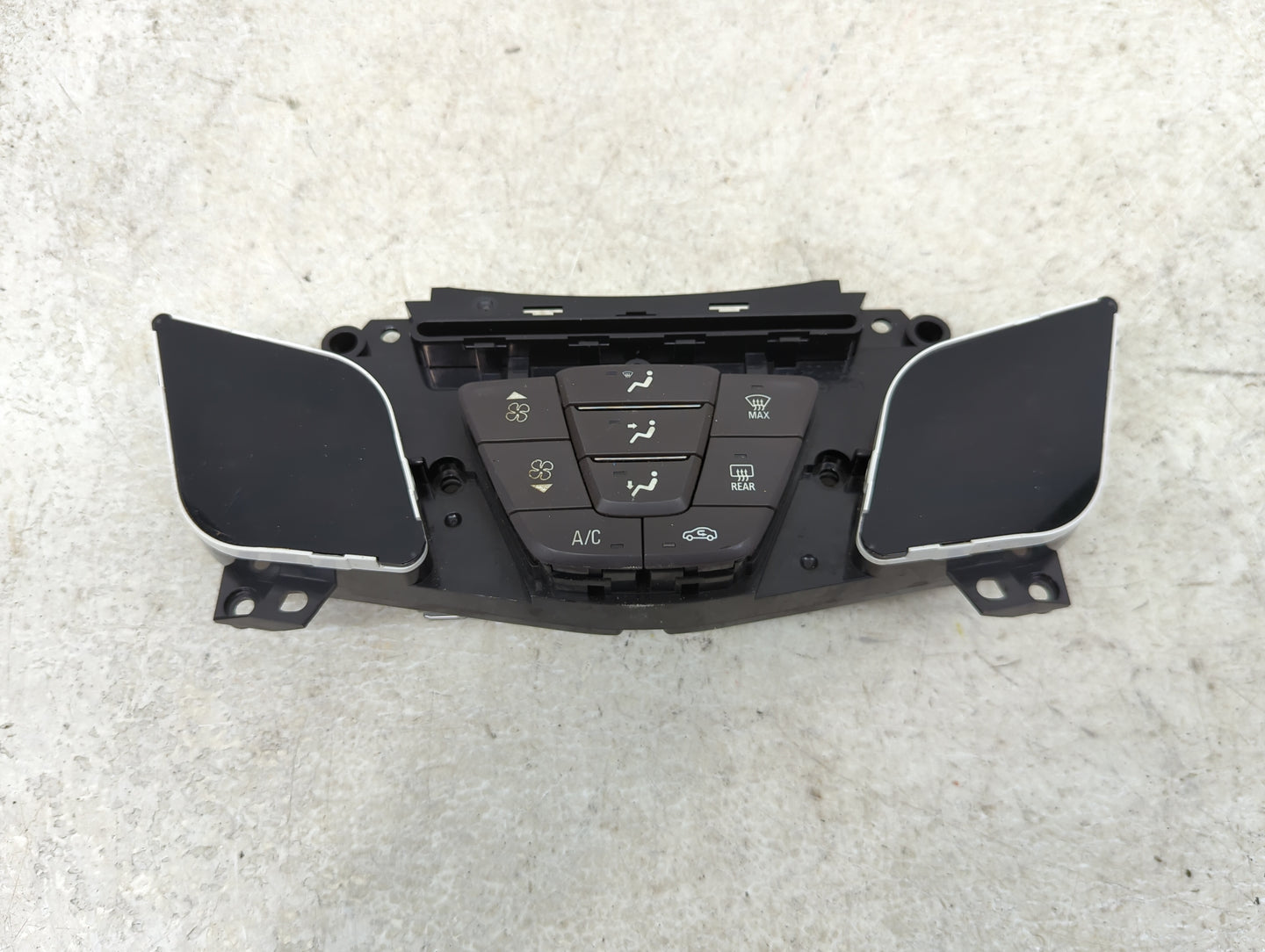2014-2016 Buick Lacrosse Climate Control Module Temperature AC/Heater Replacement P/N:26679455 Fits Fits 2014 2015 2016 OEM 