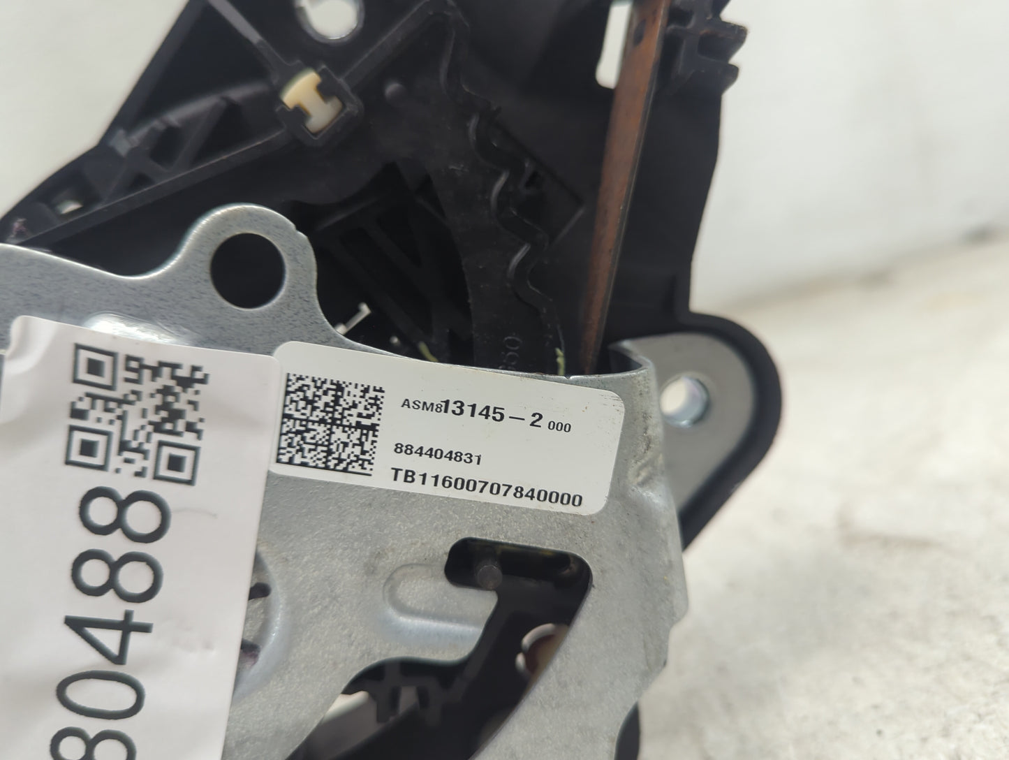 2016 Buick Lacrosse Floor Console Assembly Shifter - Oemusedautoparts1.com