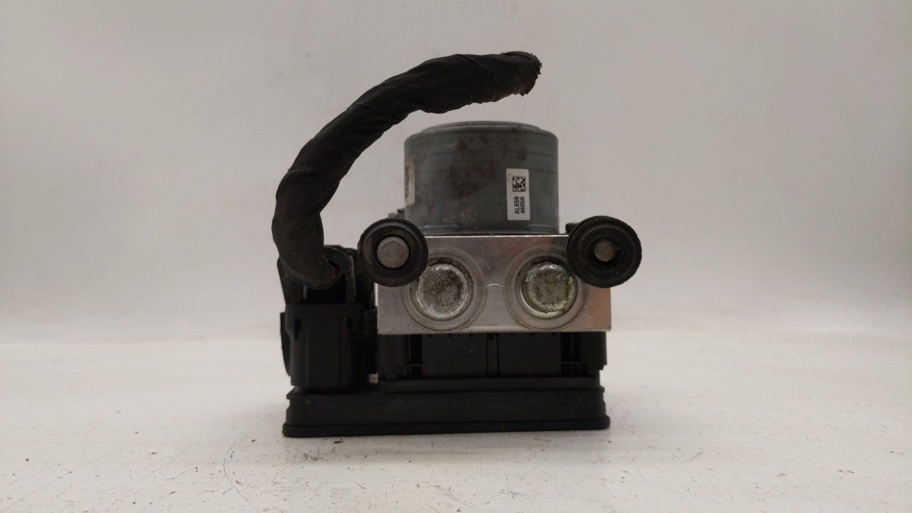 2016 Buick Lacrosse ABS Pump Control Module Replacement P/N:23321783 23321781 Fits Fits 2017 OEM Used Auto Parts - Oemusedau