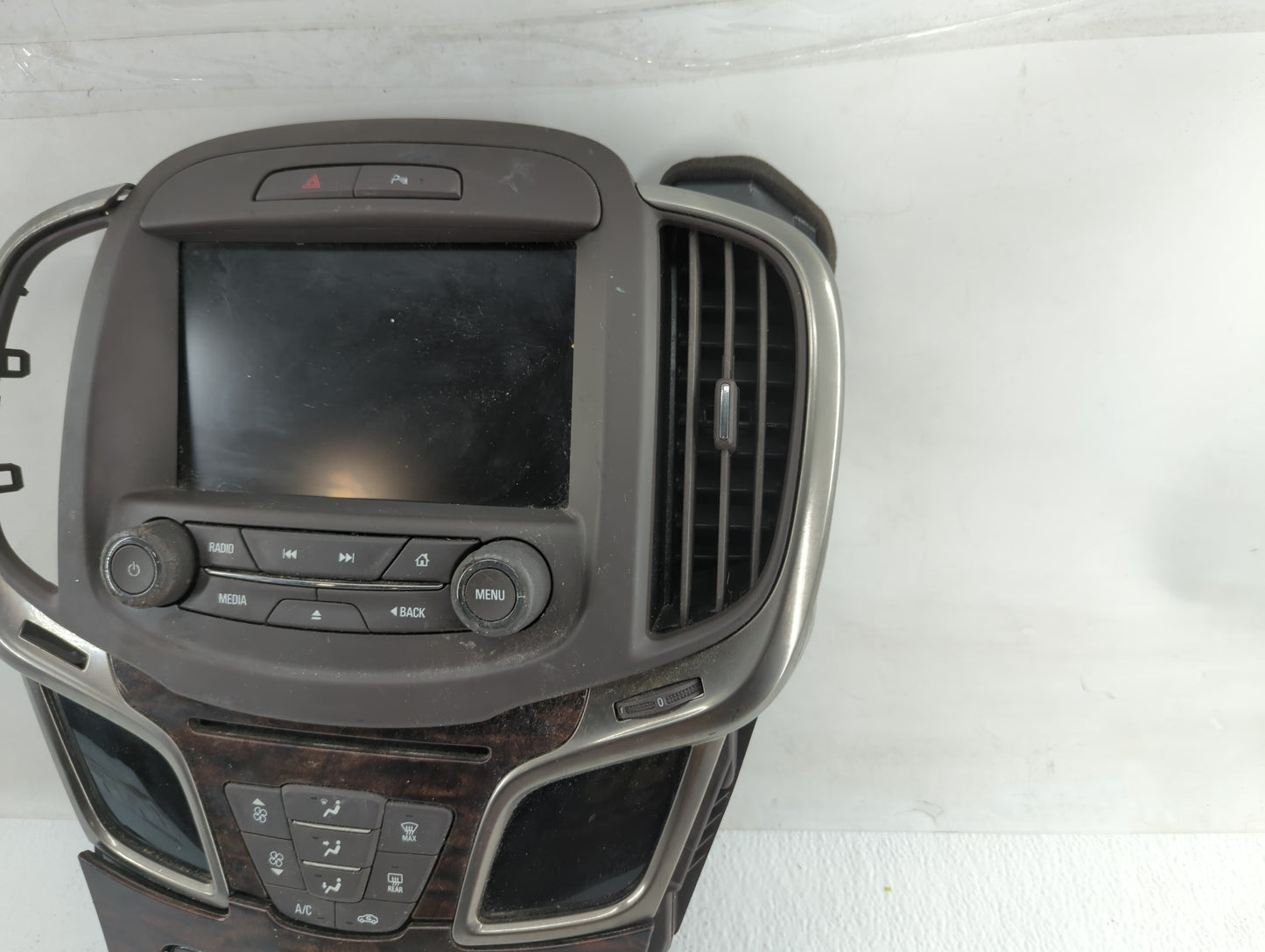 Buick Lacrosse Radio Control Panel - Oemusedautoparts1.com