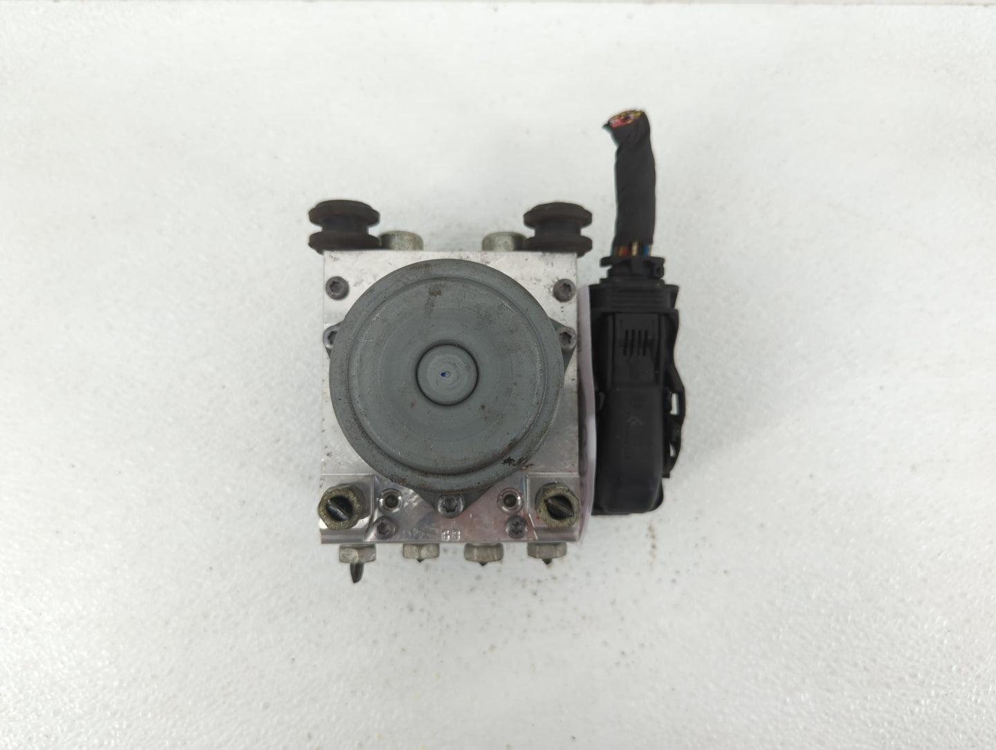 2016 Buick Lacrosse ABS Pump Control Module Replacement P/N:84107105 23383112, 23321783, 23321781 Fits Fits 2017 OEM Used Au