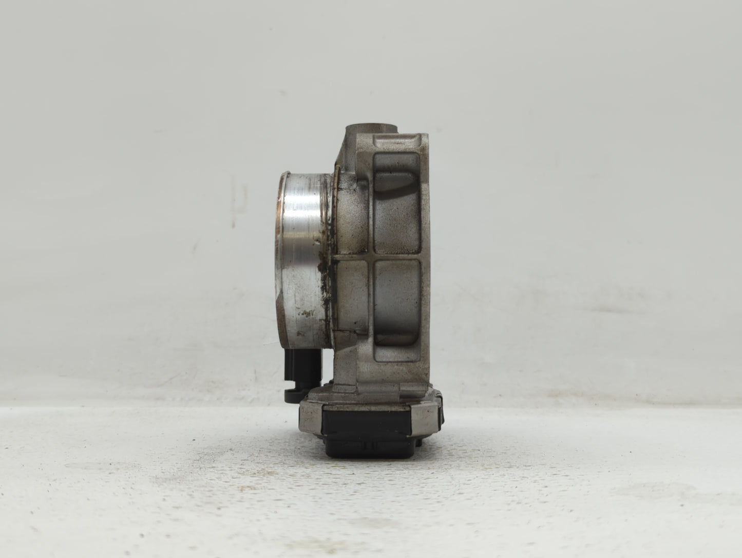 2012-2016 Buick Lacrosse Throttle Body P/N:12632172BA Fits Fits 2012 2013 2014 2015 2016 2017 2018 2019 OEM Used Auto Parts 