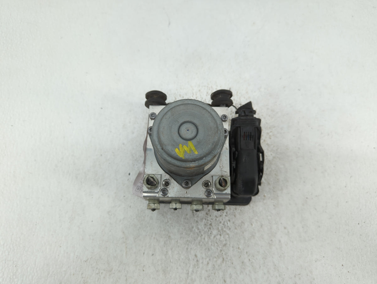 2016 Buick Lacrosse Anti-Lock Brake ABS Pump Module Actuator OEM P/N:84107105 23383112, 23321783, 23321781 Fits Fits 2017 OE