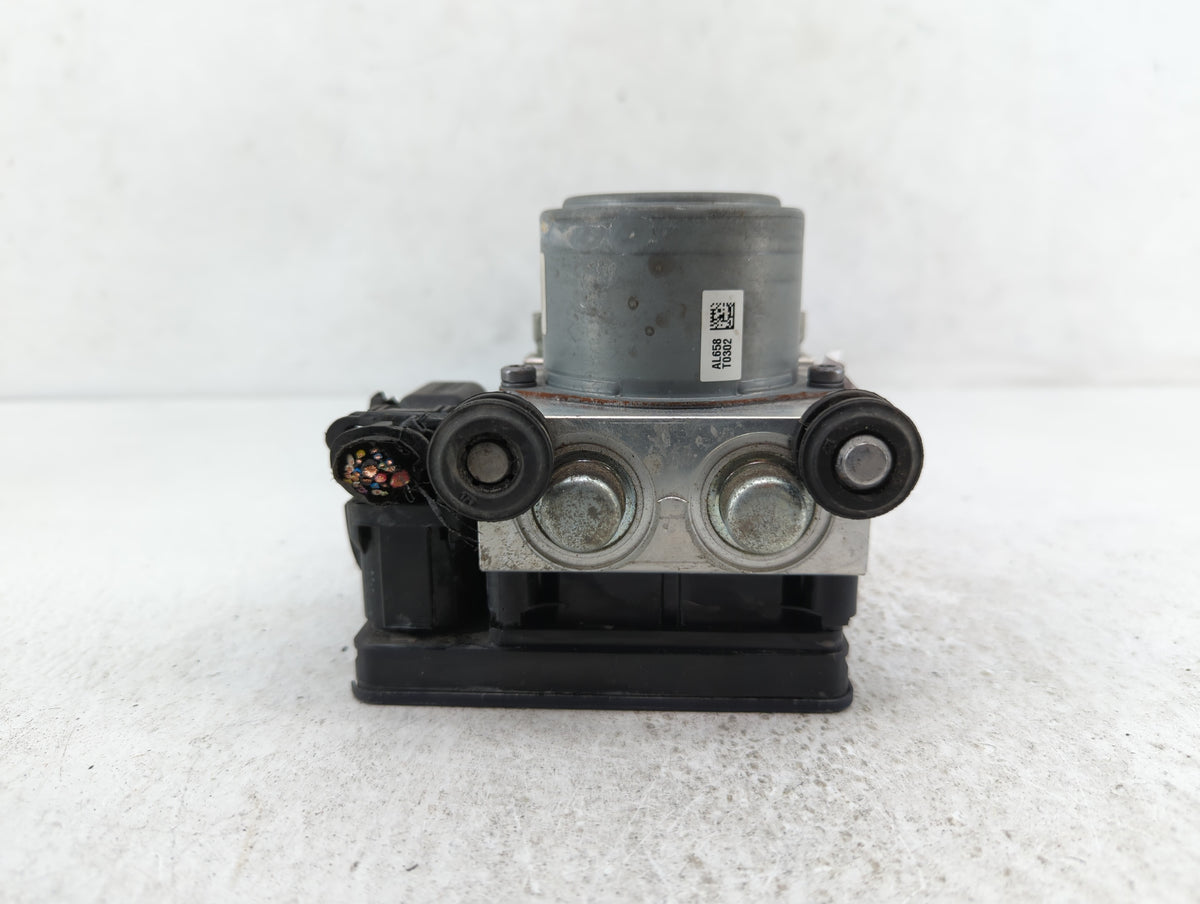 2016 Buick Lacrosse Anti-Lock Brake ABS Pump Module Actuator OEM P/N:84107105 23383112, 23321783, 23321781 Fits Fits 2017 OE