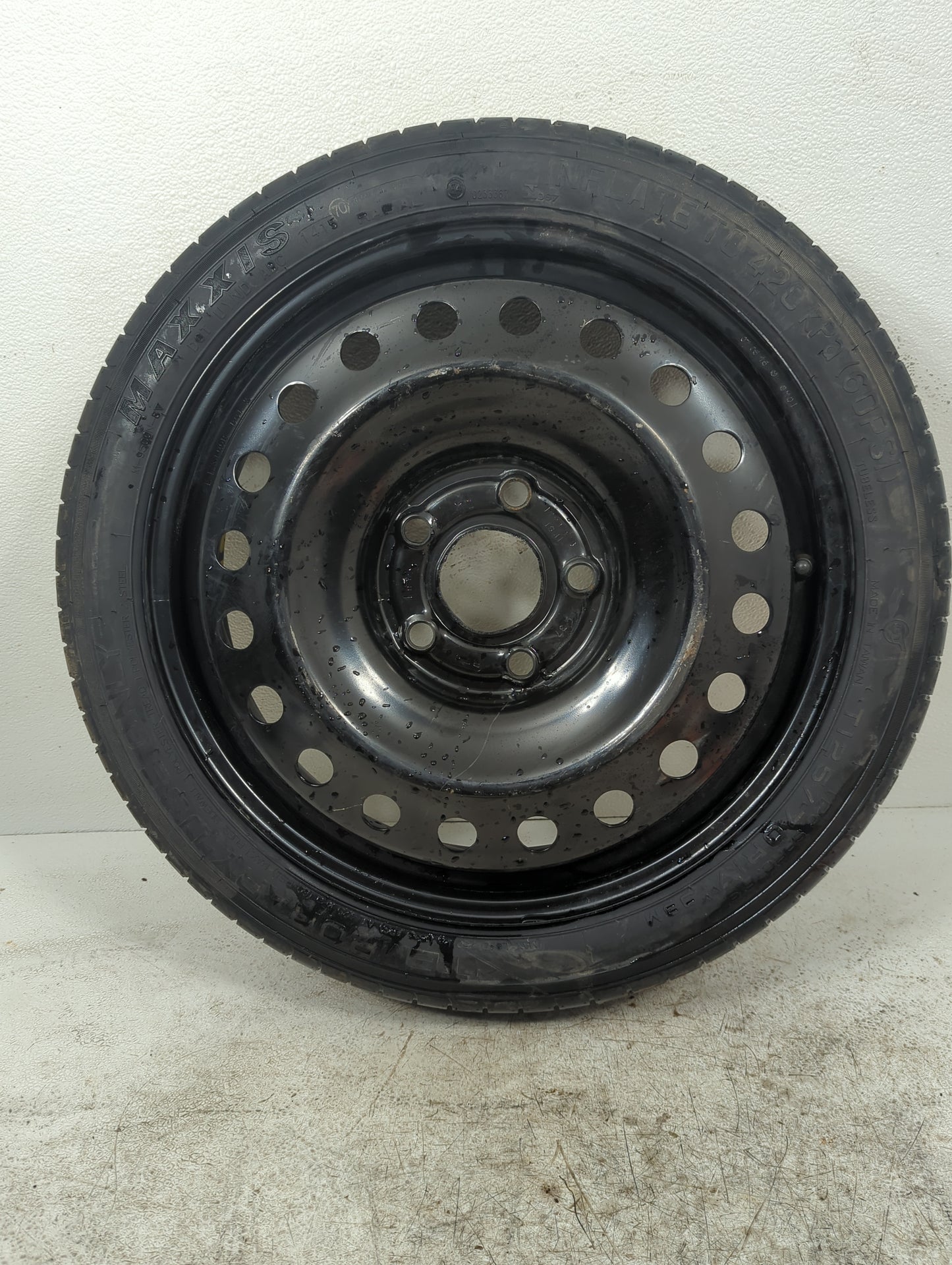 2016 Buick Lacrosse Spare Donut Tire Wheel Rim Oem 5038430 - Oemusedautoparts1.com