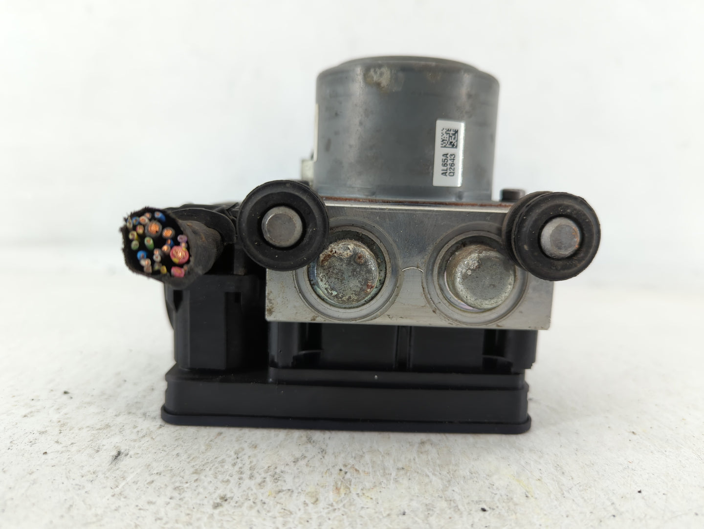 2016 Buick Lacrosse ABS Pump Control Module Replacement P/N:23321783 Fits Fits 2017 OEM Used Auto Parts - Oemusedautoparts1.