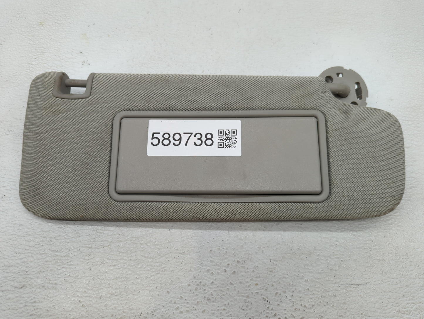 2016 Buick Lacrosse Sun Visor Shade Replacement Passenger Right Mirror Fits OEM Used Auto Parts - Oemusedautoparts1.com