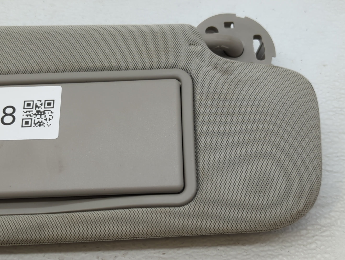 2016 Buick Lacrosse Sun Visor Shade Replacement Passenger Right Mirror Fits OEM Used Auto Parts - Oemusedautoparts1.com