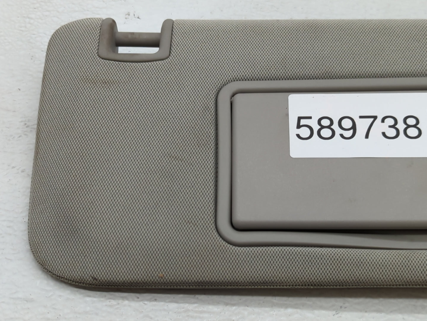 2016 Buick Lacrosse Sun Visor Shade Replacement Passenger Right Mirror Fits OEM Used Auto Parts - Oemusedautoparts1.com