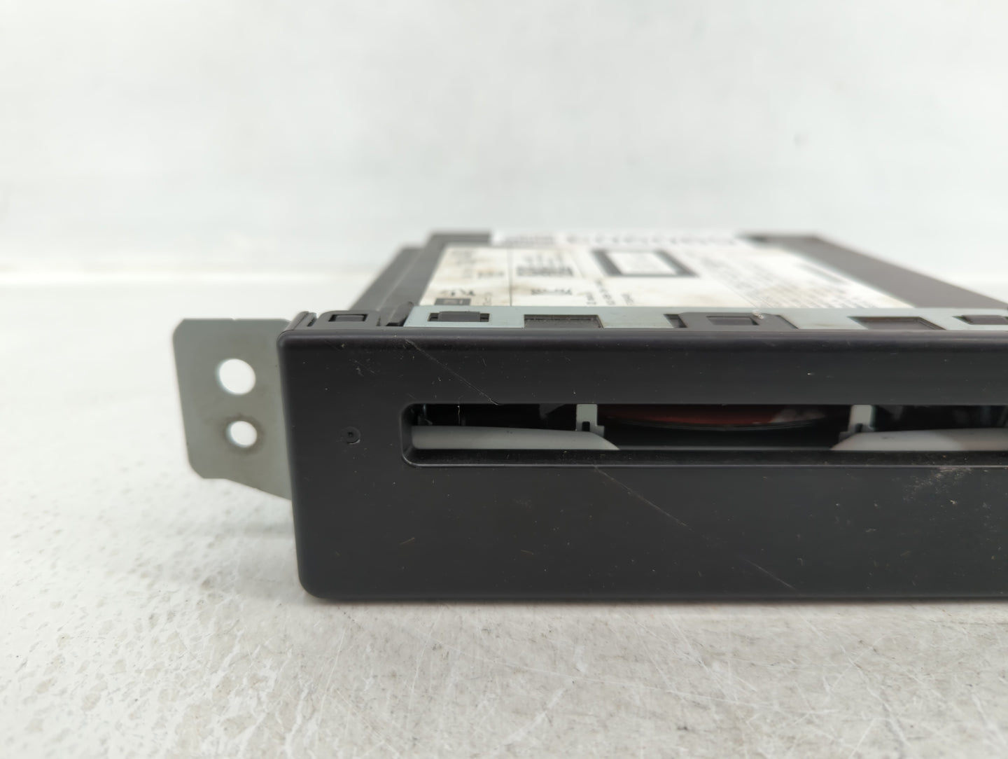 2016-2016 Buick Lacrosse Am Fm Cd Player Radio Receiver - Oemusedautoparts1.com