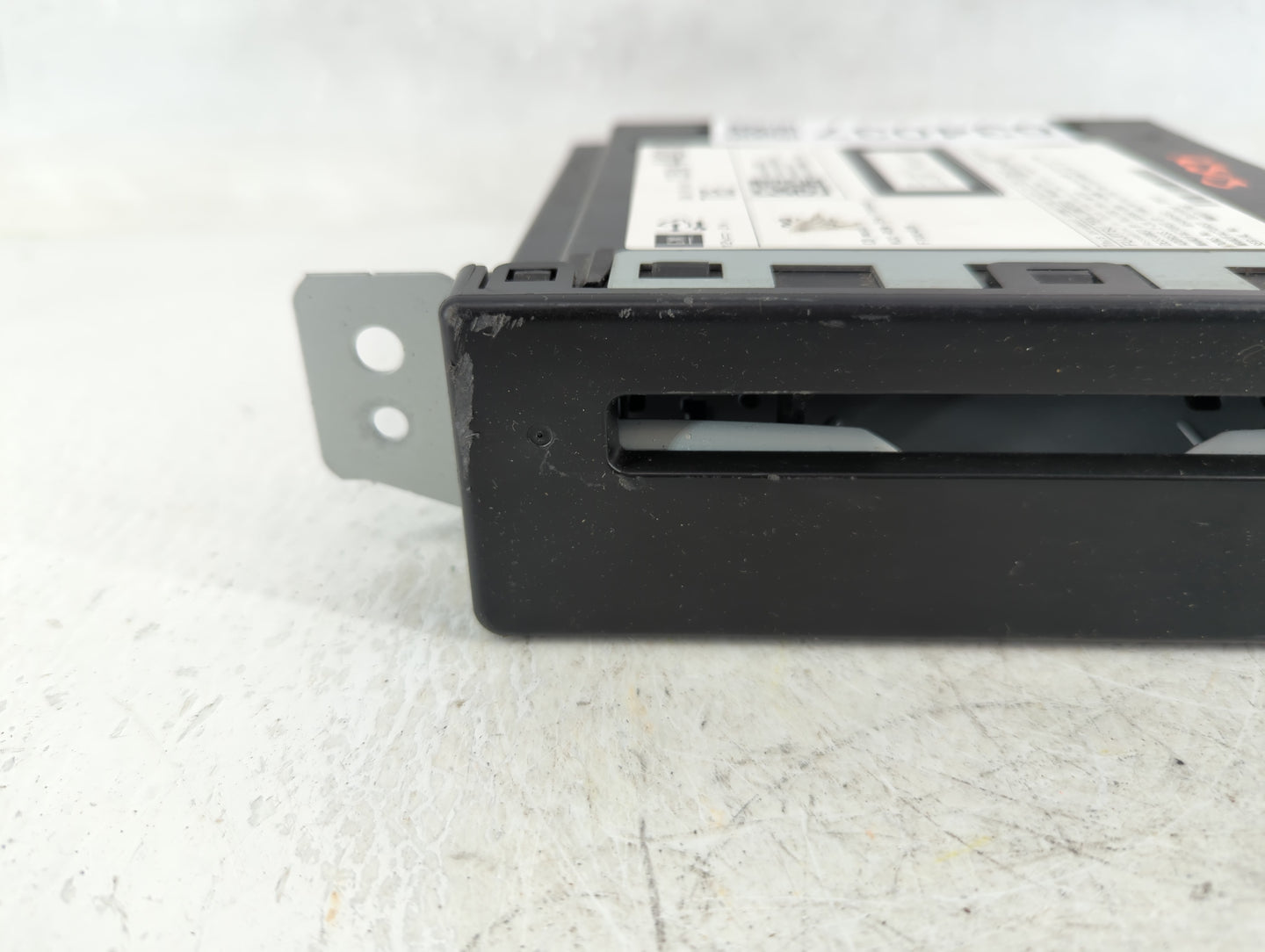 2016-2016 Buick Lacrosse Am Fm Cd Player Radio Receiver - Oemusedautoparts1.com