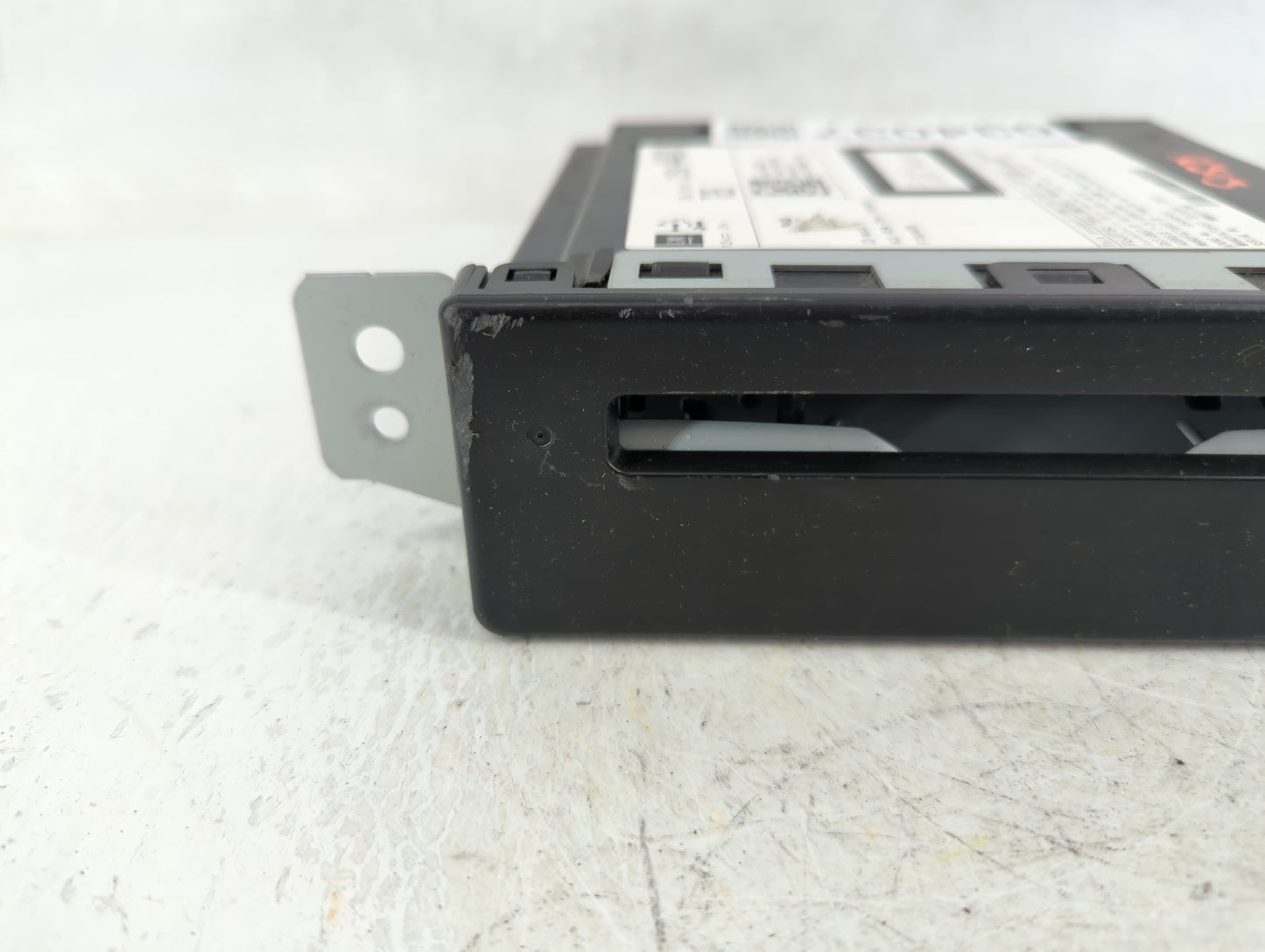 2016-2016 Buick Lacrosse Am Fm Cd Player Radio Receiver - Oemusedautoparts1.com
