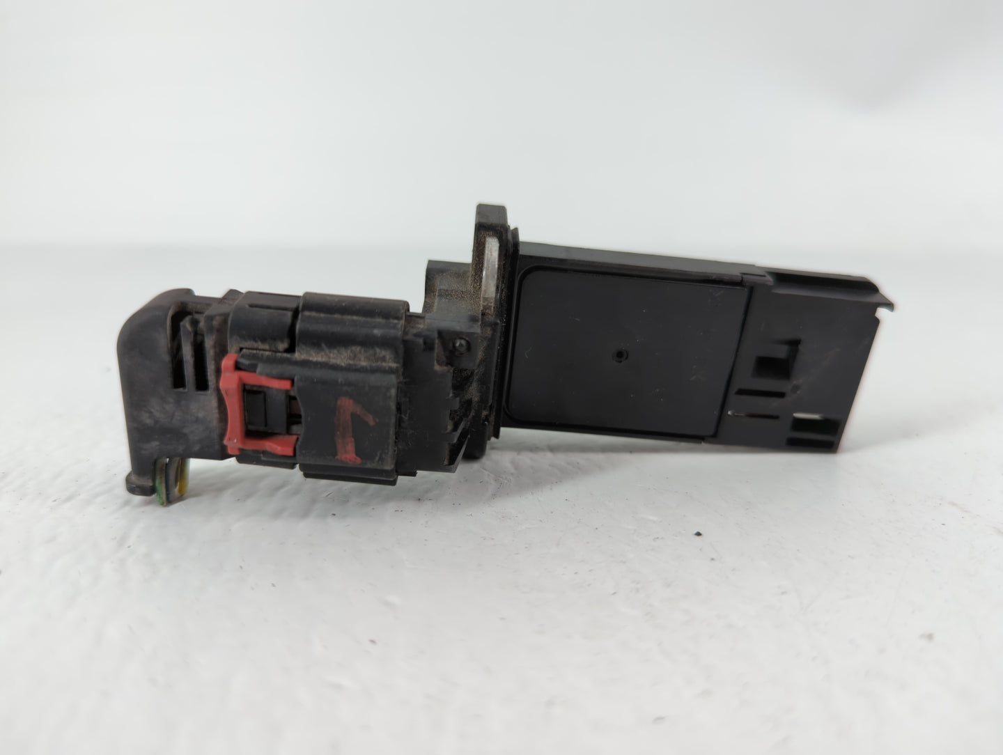 2012-2019 Buick Lacrosse Mass Air Flow Meter Maf - Oemusedautoparts1.com