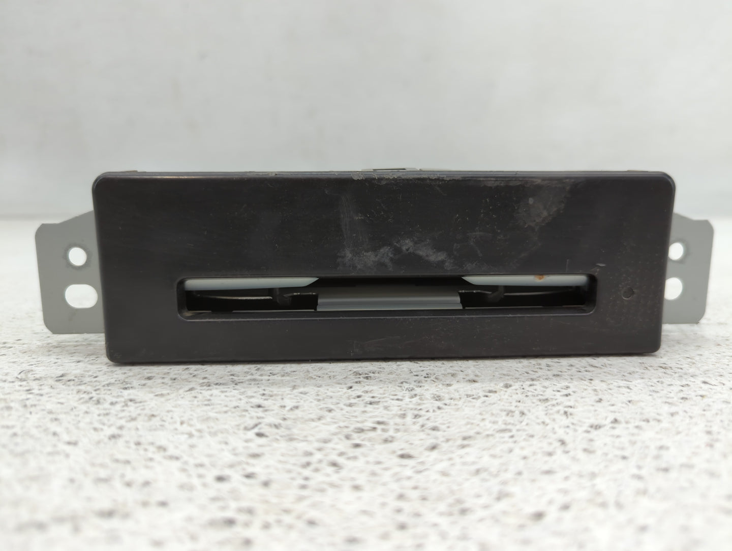 2016 Buick Lacrosse Radio AM FM Cd Player Receiver Replacement P/N:13594481 Fits OEM Used Auto Parts - Oemusedautoparts1.com