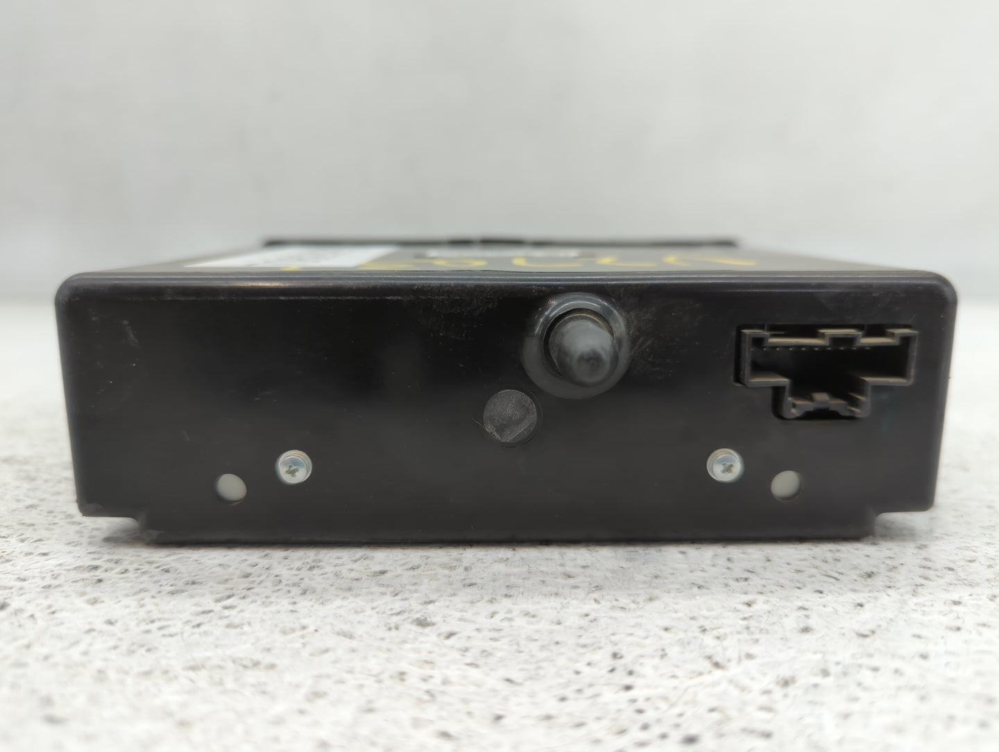 2016 Buick Lacrosse Radio AM FM Cd Player Receiver Replacement P/N:13594481 Fits OEM Used Auto Parts - Oemusedautoparts1.com