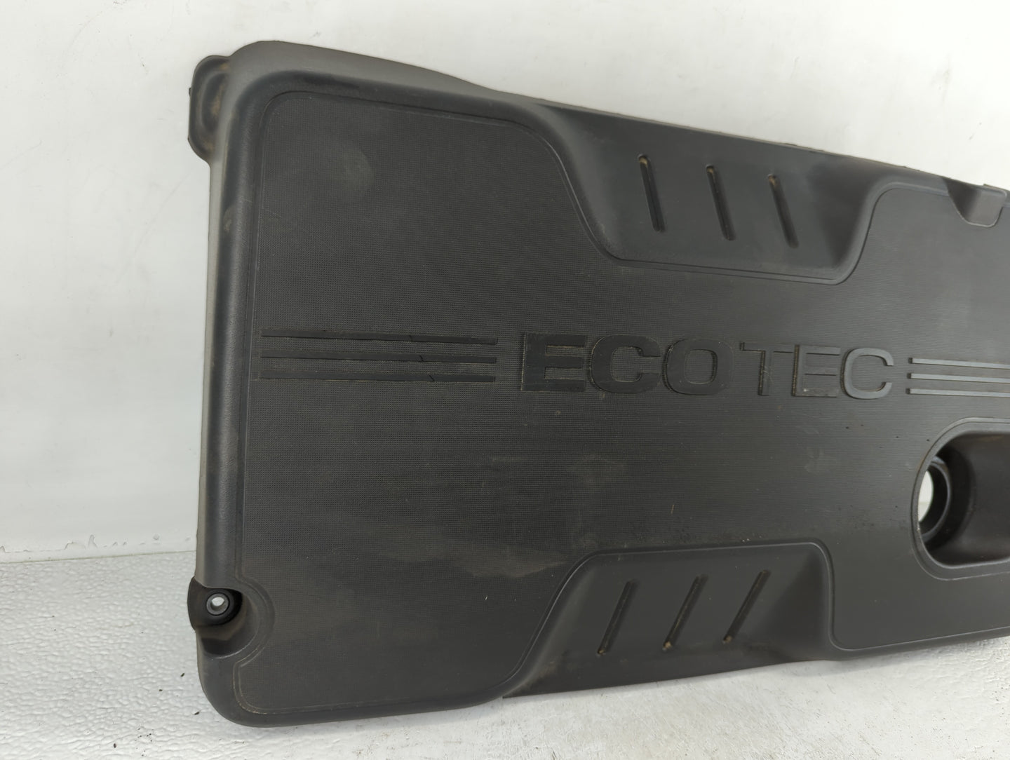 2016 Buick Lacrosse Engine Cover - Oemusedautoparts1.com